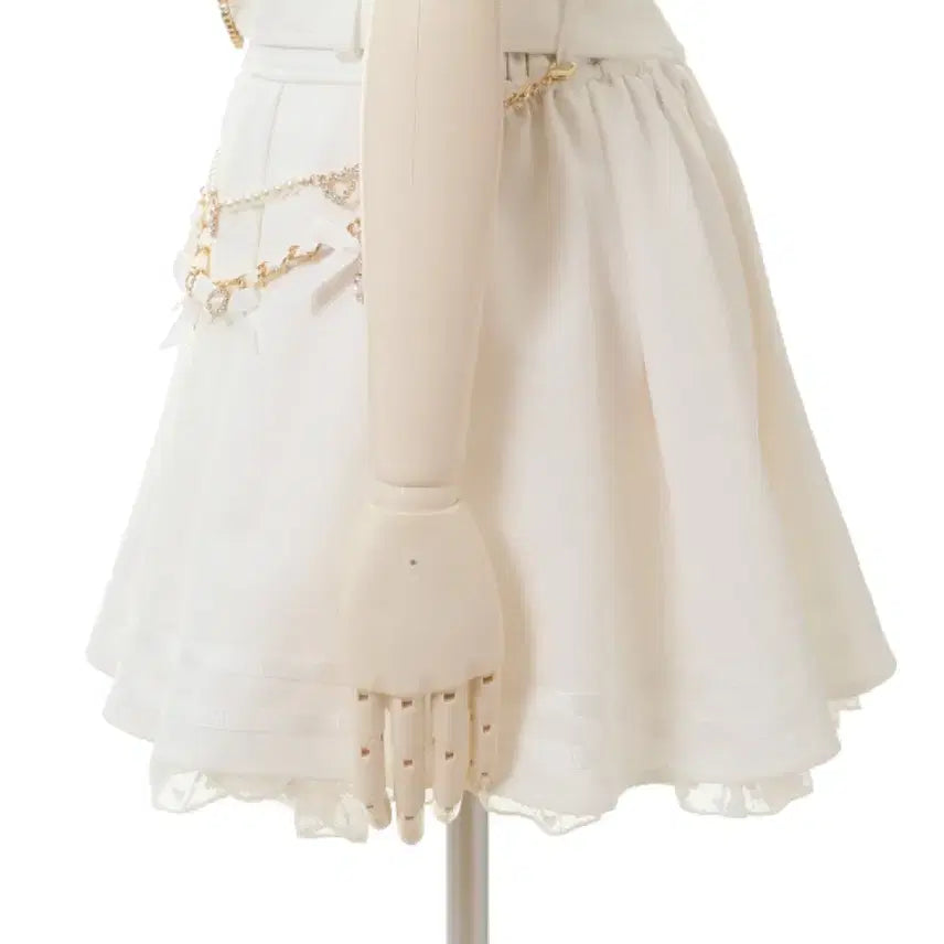 [BUNJANG] Lizlisa Heart Chain Belt Pleated Skirt (Sealed) / 미개봉 새상품 리즈리사 스커트 하트 체인 벨트 플리츠 양산형 지뢰계
