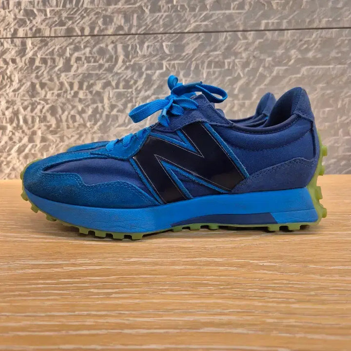 [BUNJANG] New Balance 327 Jolly Rancher Collaboration Sneakers / 뉴발란스 327 졸리랜처 콜라보 상태최상 265-270