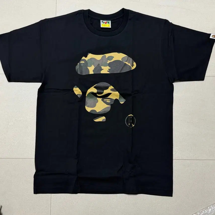 [BUNJANG] Bape First Camo Short Sleeve T-Shirt / [정품 새제품] 베이프 퍼스트카모 반팔 티셔츠