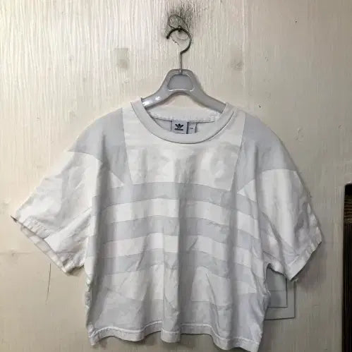 [BUNJANG] Adidas T-Shirt / 아디다스 반팔티