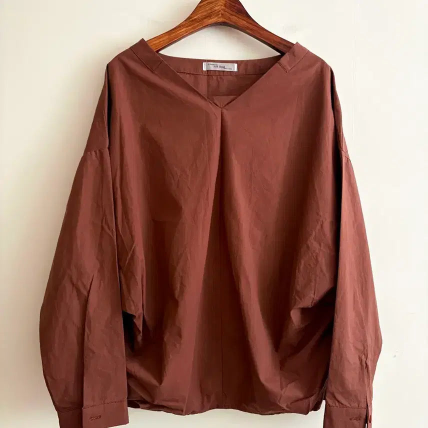 [BUNJANG] V-Neck Shirt Blouse / 브이넥 셔츠블라우스