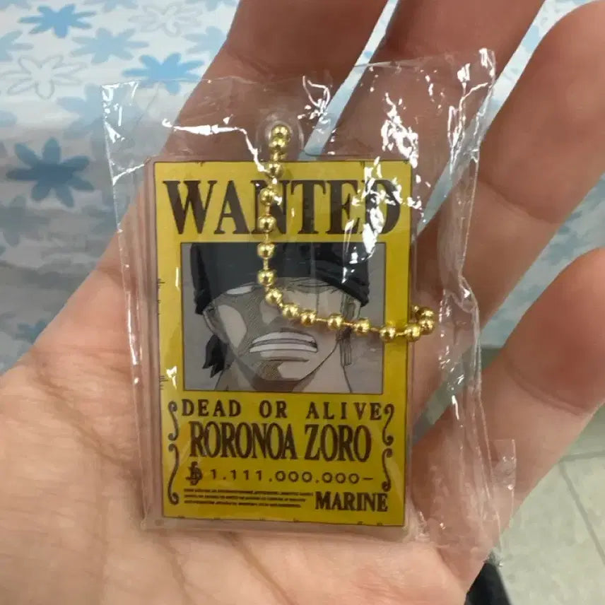 [BUNJANG] One Piece Zoro Wanted Poster Magnet (Gold/Unique) / 원피스 조로 수배서 마그넷 황금(유니크