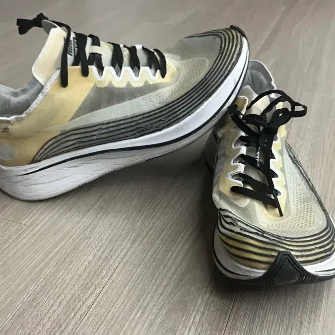 [BUNJANG] Nike Zoom Fly SP Running Shoes (Size 260) / 나이키 줌 플라이 sp 260size