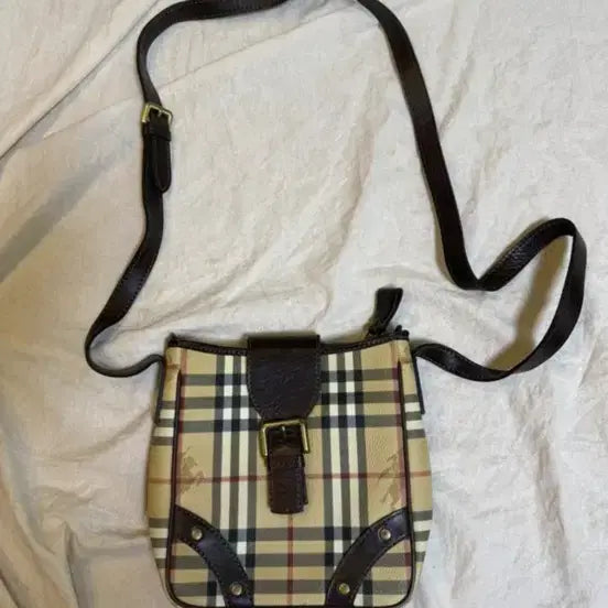 [BUNJANG] Burberry Check Leather Crossbody Bag / 버버리 체크 크로스백