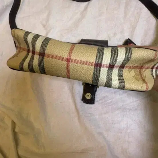 [BUNJANG] Burberry Check Leather Crossbody Bag / 버버리 체크 크로스백