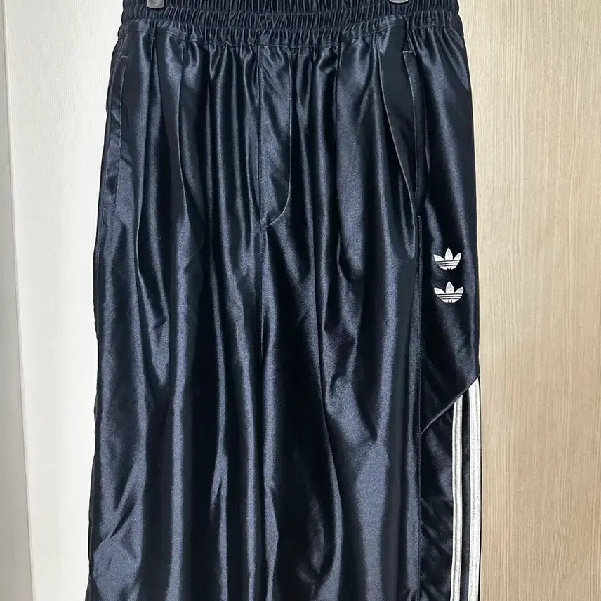 [BUNJANG] Adidas Willy Chavarria Deisel Snap Shorts L / 아디다스 윌리차바리아 데즐 스냅 쇼츠 KR L