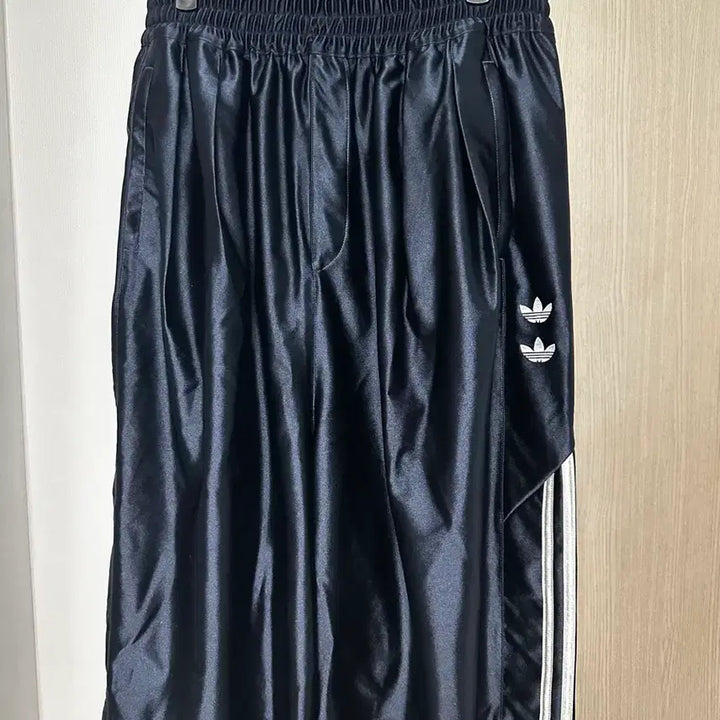 [BUNJANG] Adidas Willy Chavarria Deisel Snap Shorts L / 아디다스 윌리차바리아 데즐 스냅 쇼츠 KR L