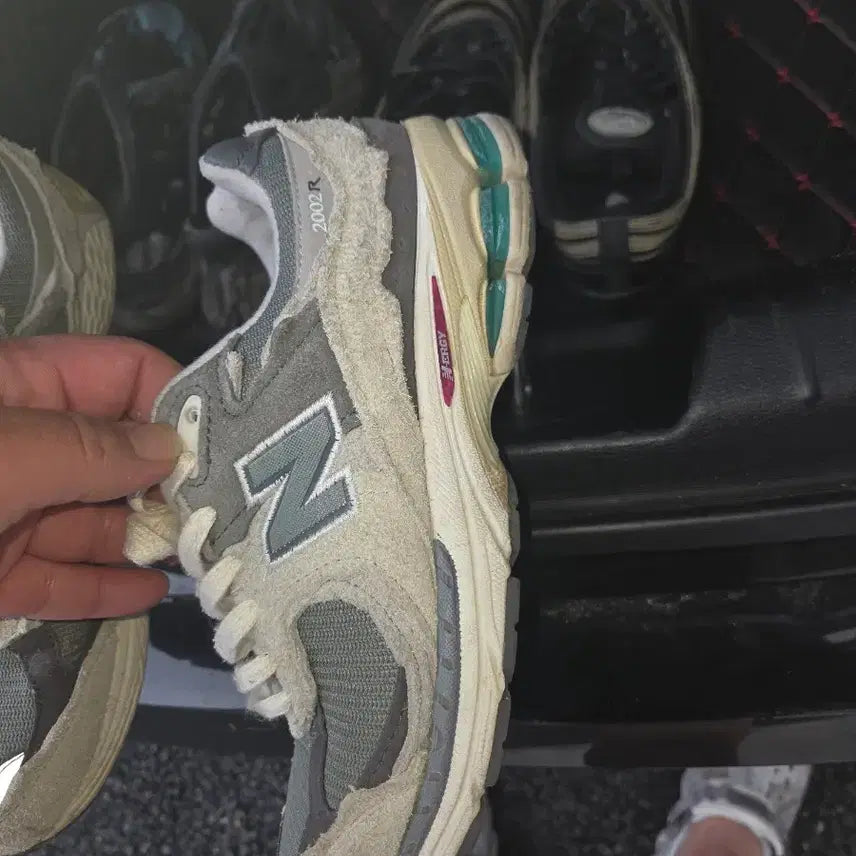 [BUNJANG] New Balance 2002R Cloud Sneakers / 뉴발란스 2002r 클라우드 판매