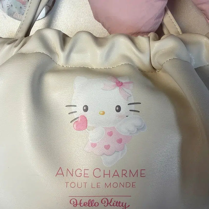 [BUNJANG] Hello Kitty Shirring Tote Bag with Ribbon Charm / 헬로키티 셔링 토트백 + 리본 참 장식