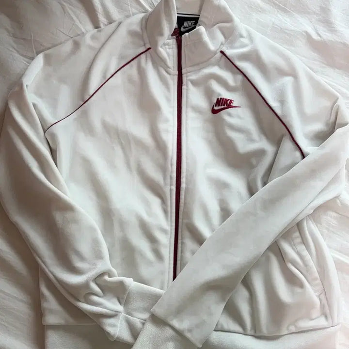 [BUNJANG] Nike Vintage Velvet Track Top / 나이키 빈티지 벨벳 트랙탑