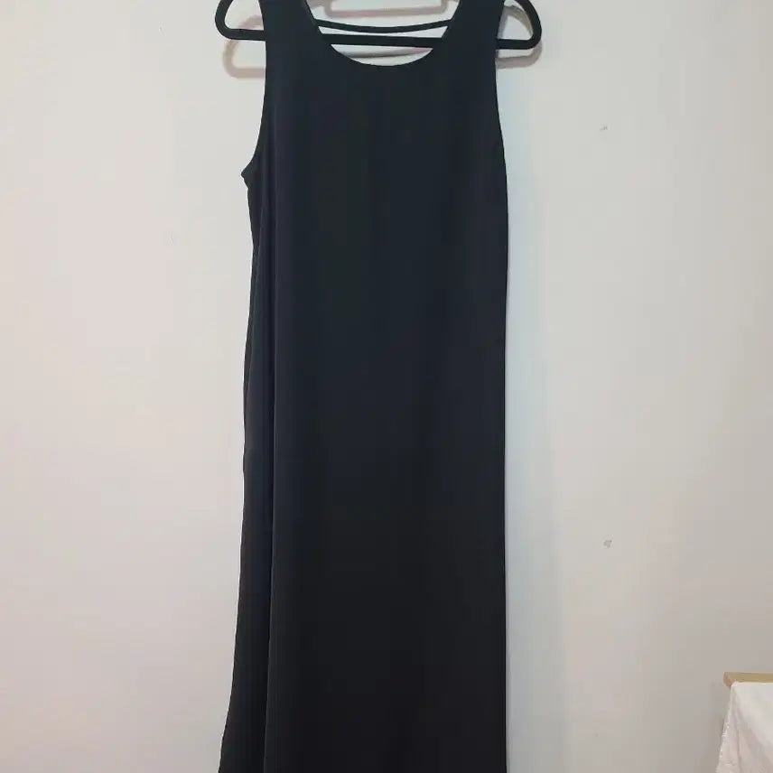 [BUNJANG] Black Long Sleeveless Dress / 블랙 롱 슬리브리스 원피스