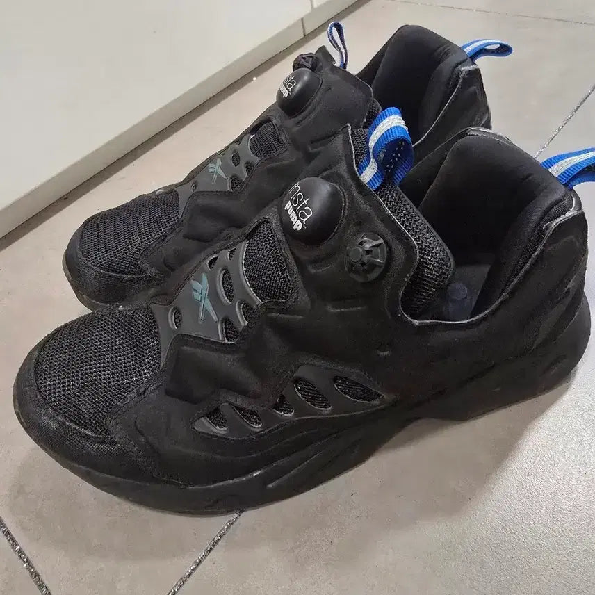 [BUNJANG] Reebok Instapump Fury Black Sneakers / 리복 인스타펌프 퓨리 블랙 (250)