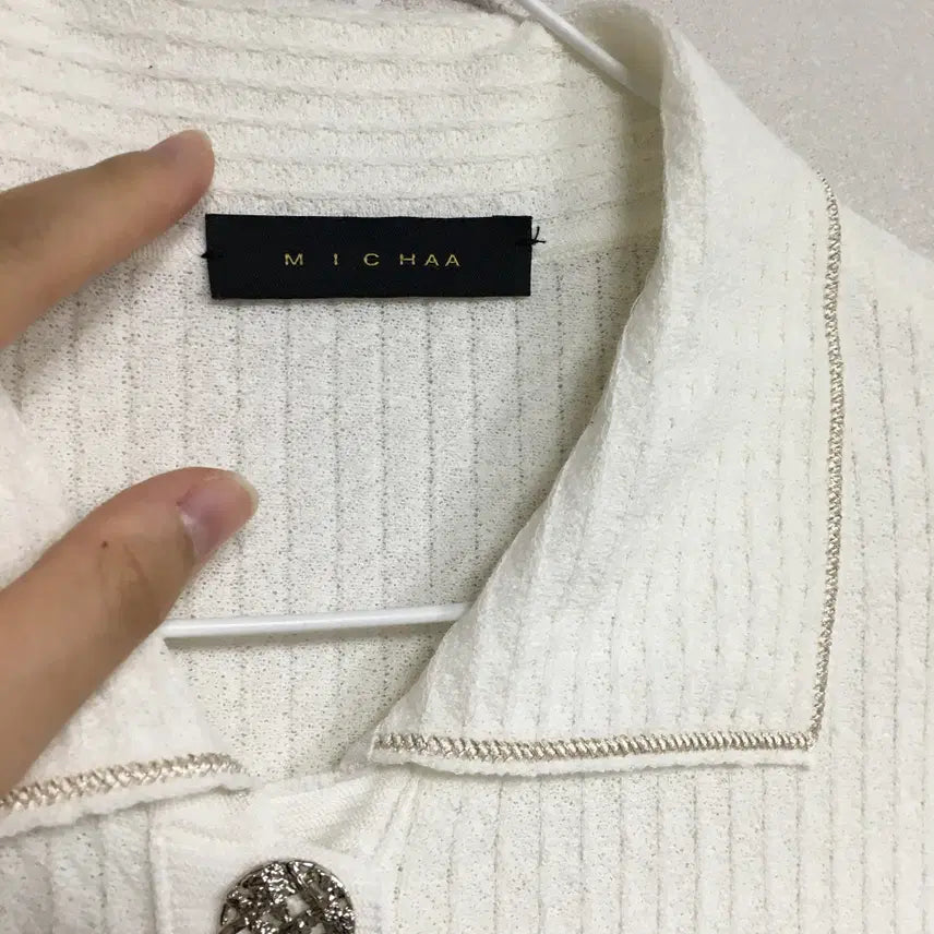 [BUNJANG] MICHAA Button Short Sleeve Knit / MICHAA 미샤 버튼 반팔 니트 55