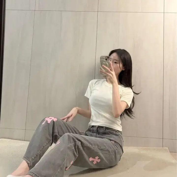 [BUNJANG] Judy J., Chrome Cross Patch Denim Pants / 크롬 십자가 패치 데님 에이블리 수입의류 쥬디스태화