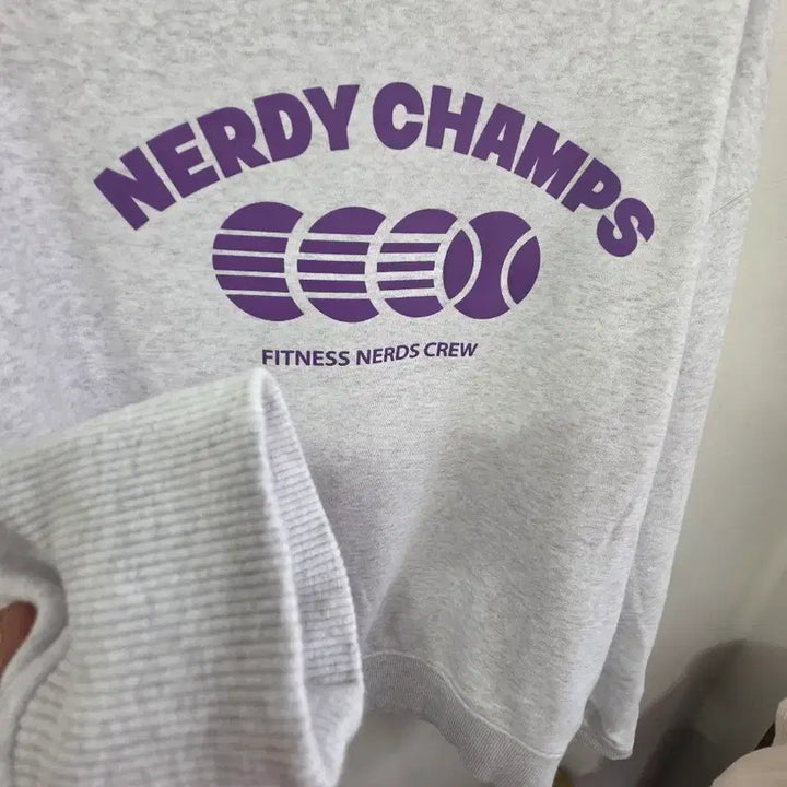 [BUNJANG] NERDY Champs Sweatshirt T-Shirt Grey / 널디 챔프스 맨투맨 티셔츠 회색