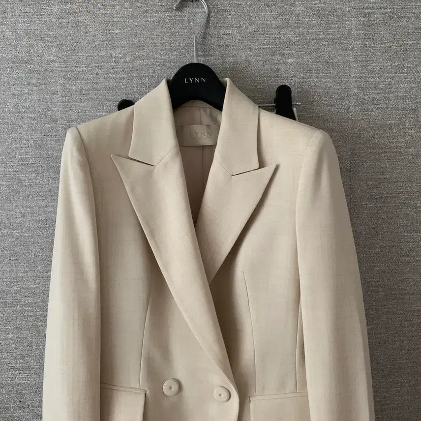 [BUNJANG] LYNN Linen Suit Set Jacket &amp; Slacks / LYNN 린 더블 정장 셋업