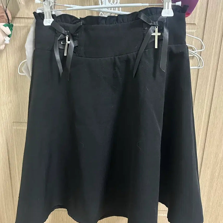 [BUNJANG] Mars Flare Skirt Ribbon Cross Jihregae / Mars 마즈 플레어 스커트 리본 십자가 지뢰계