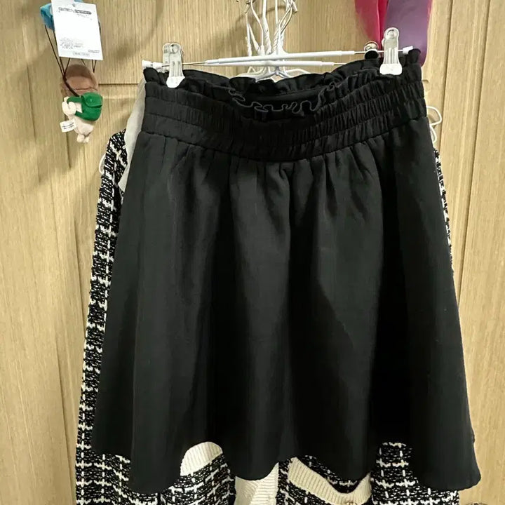 [BUNJANG] Mars Flare Skirt Ribbon Cross Jihregae / Mars 마즈 플레어 스커트 리본 십자가 지뢰계
