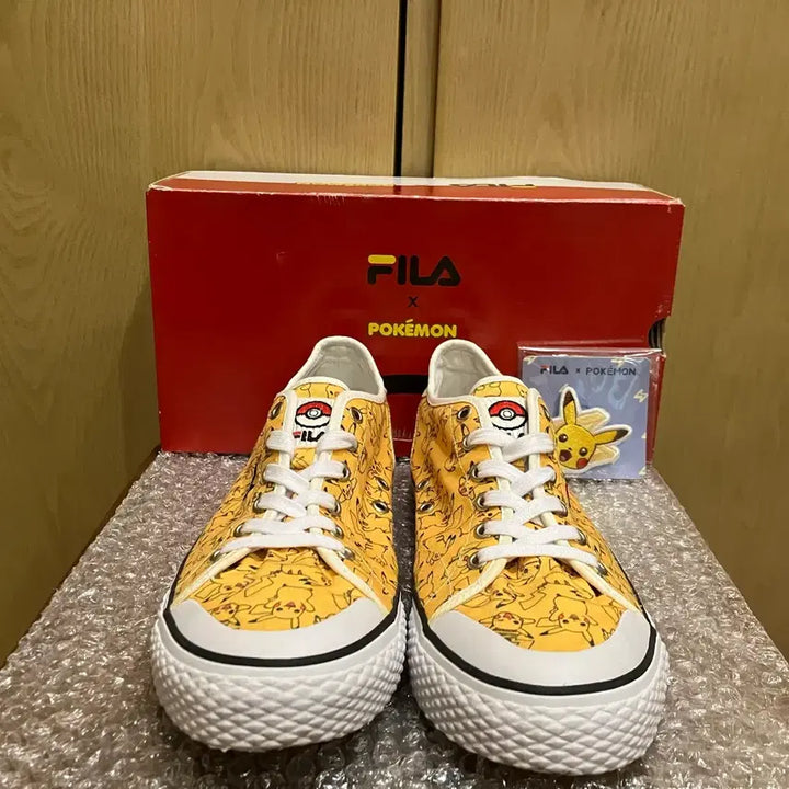 [BUNJANG] Fila x Pokemon Pikachu Collaboration Sneakers / 포켓몬 피카츄 x 휠라 협업 스니커즈 280 포켓몬스터