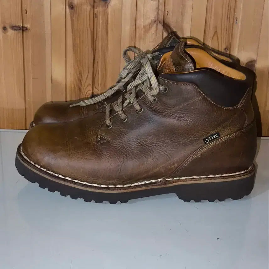 [BUNJANG] Zamberlan Fitz Roy GTX Full Grain Leather Hiking Boots (280mm) / 280mm 잠발란 피조 고어텍스 통가죽 등산화