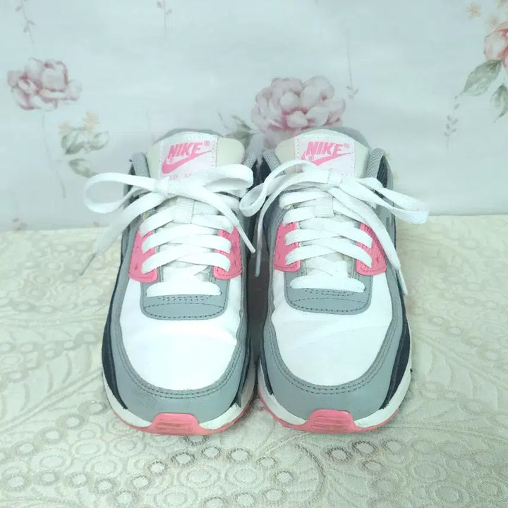[BUNJANG] Nike Air Max 90 White/Pink / 225)나이키 에어맥스90 화이트/핑크