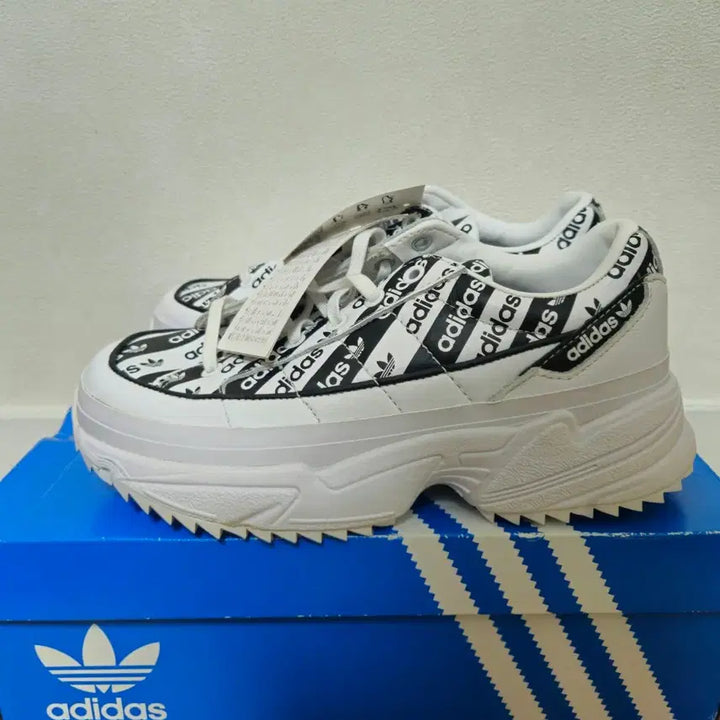 [BUNJANG] Adidas Kielor EG6920 Sneakers / [새상품]21만원 245 255 아디다스 운동화 스니커즈 나이키 뉴발란스