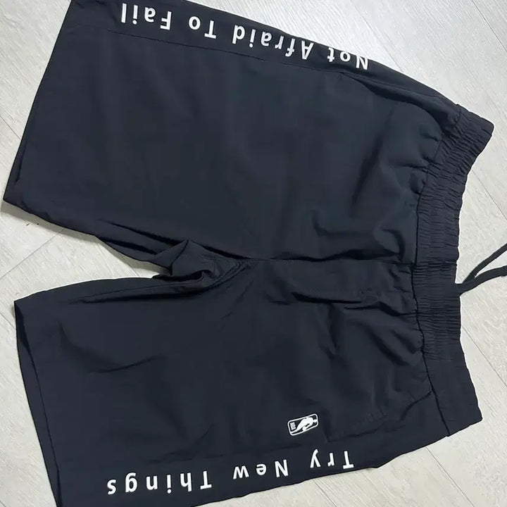 [BUNJANG] NBA Black Lettering Training Shorts / NBA 검정색 반바지 레터링 트레이닝