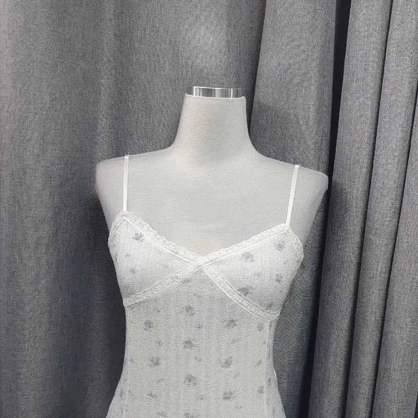 [BUNJANG] Floria Innocent Camisole / 플로리아 청순 캐미솔