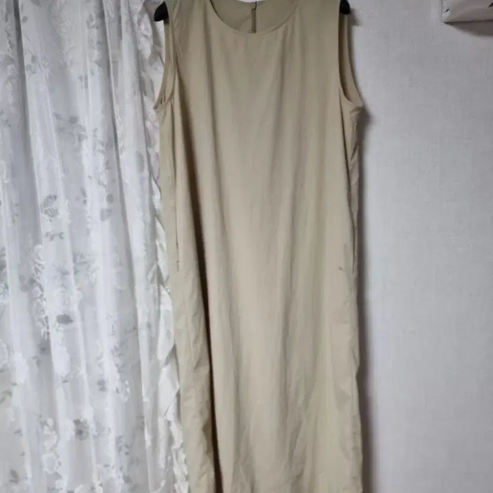 [BUNJANG] Snow Peak Beige Sleeveless Long Dress / 스노우피크 베이지 민소매 롱 원피스