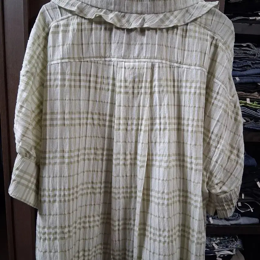 [BUNJANG] Check Pleated Short-Sleeve Blouse / 체크 플리츠 반팔 블라우스(66)