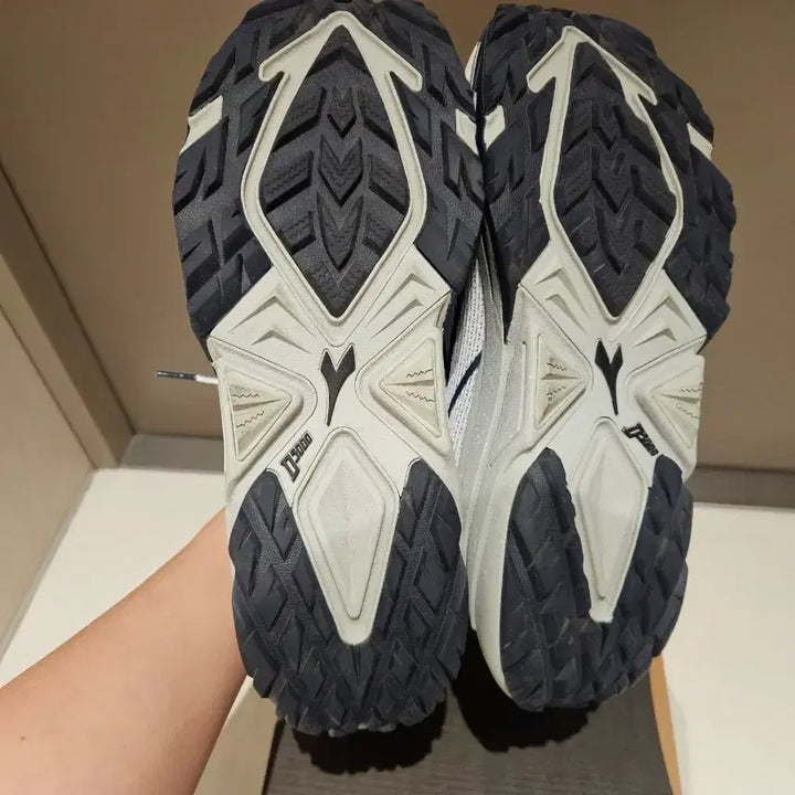 [BUNJANG] Diadora Sestriere XT2 Trail Running Shoes (270mm) / 디아도라 트레일런닝화 270