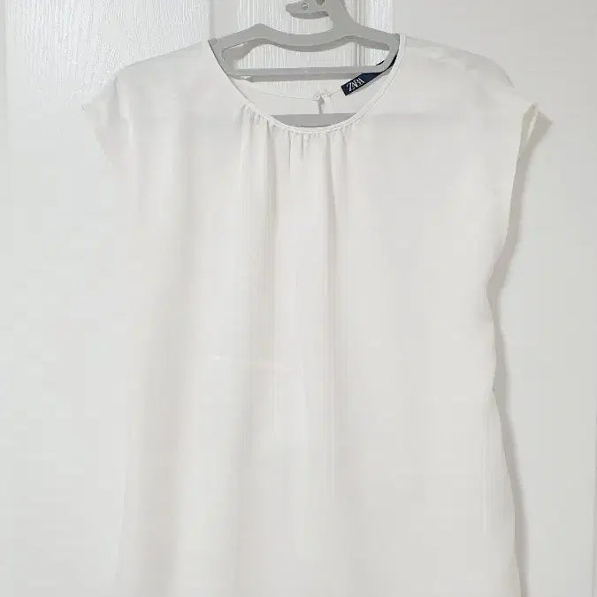[BUNJANG] ZARA Ivory Shirring Detail Blouse / 자라 ZARA 아이보리 블라우스