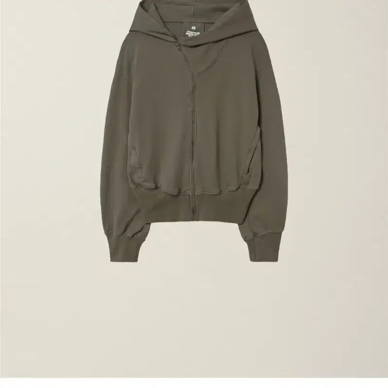 [SOLD OUT] 누마레 ee 커브드 후드집업
