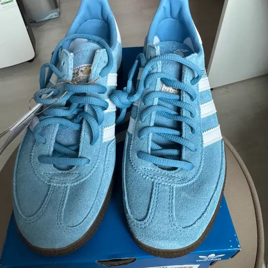 [BUNJANG] Adidas Spezial Sky Blue Sneakers / 아디다스 스페지알 스카이블루 240