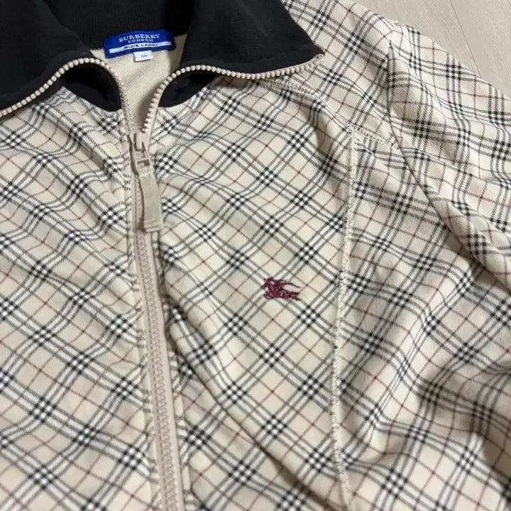 [BUNJANG] Burberry Nova Check Zip-Up Jacket Size 38 / 버버리 노바 체크 집업 38 사이즈