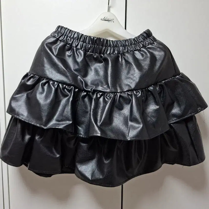 [BUNJANG] Black Leather Ruffled Mini Skirt / 레더 캉캉 치마 미니스커트