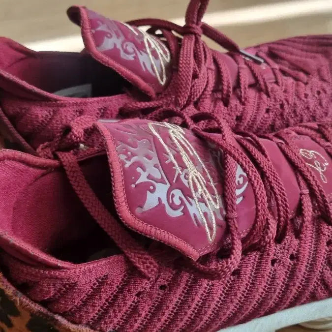 [BUNJANG] Nike LeBron 17 Burgundy Basketball Shoes 290 / 나이키 르브론 17 버건디 농구화290