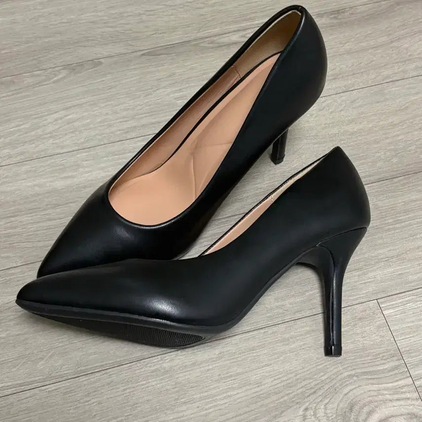 [BUNJANG] ChakhanGudu 9cm Black Heels / 착한구두 240 블랙힐 9cm (웨딩촬영용으로 씀)