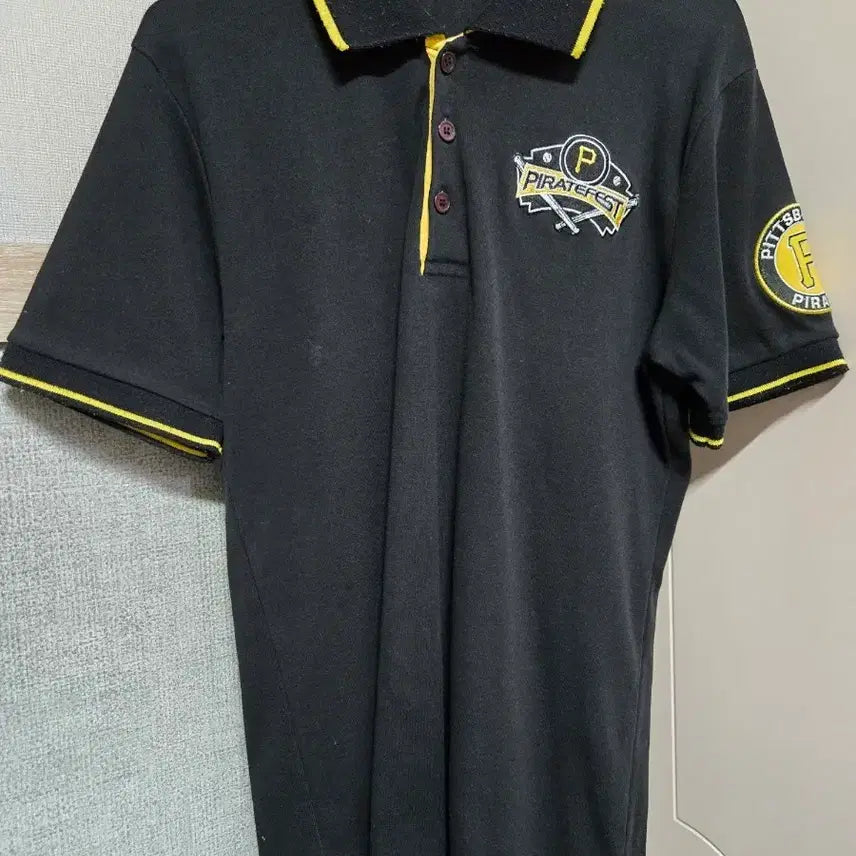 [BUNJANG] MLB Pittsburgh Pirates Black Short Sleeve Polo Shirt / MLB 피츠버그 파이어리츠 블랙 반팔 폴로티