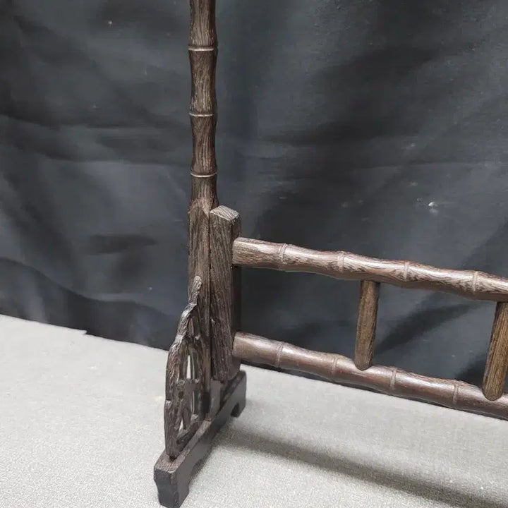 [BUNJANG] Hwal-yu-mok Brush Holder / 활유목 붓걸이