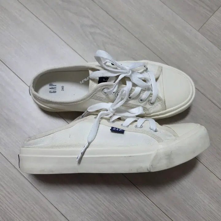 [BUNJANG] GAP Mule Sneakers / 갭 뮬 스니커즈 230