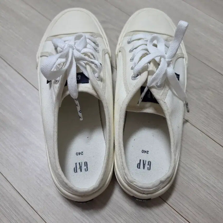 [BUNJANG] GAP Mule Sneakers / 갭 뮬 스니커즈 230