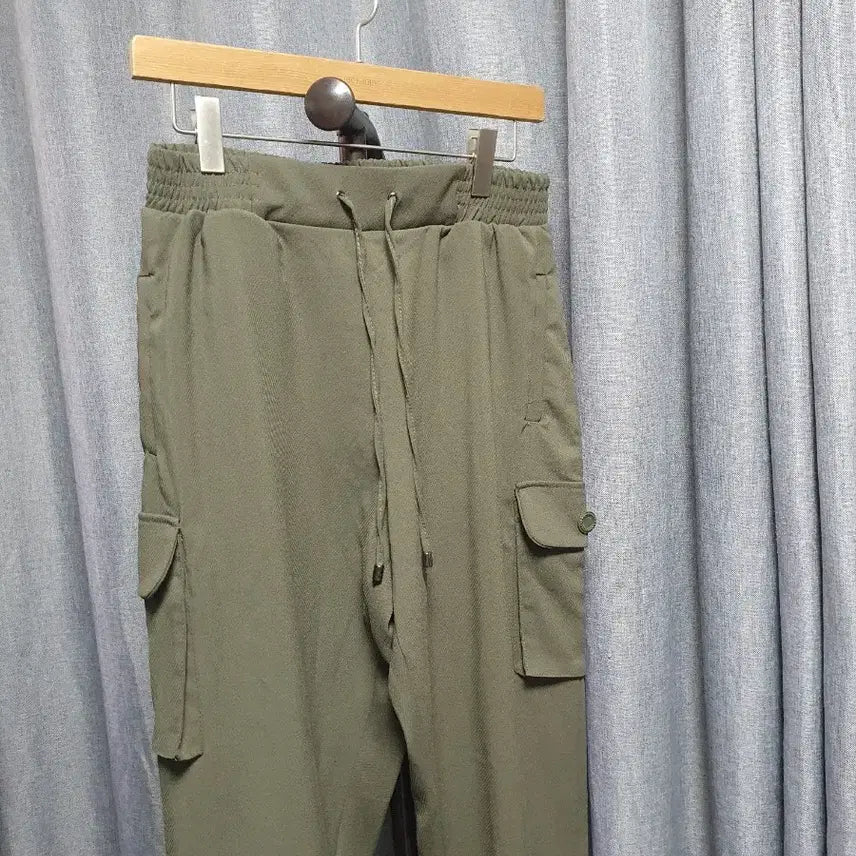 [BUNJANG] Khaki Jogger Pants / 66이상봉 카키 조거팬츠