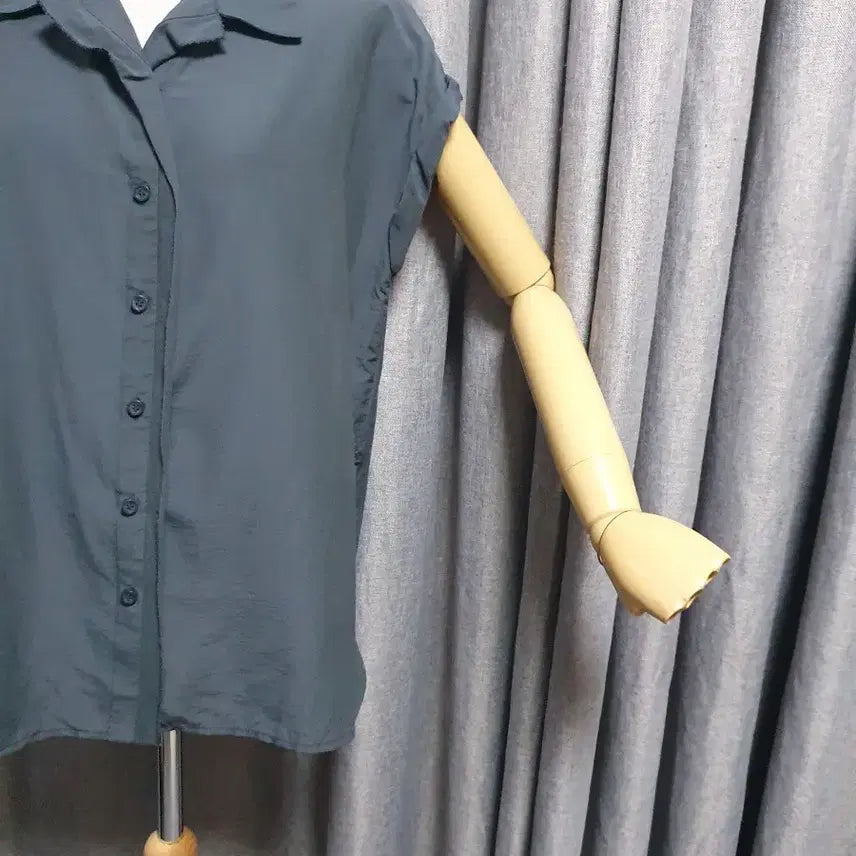 [BUNJANG] Silk Charcoal Blouse / 실크 고급 차콜 블라우스