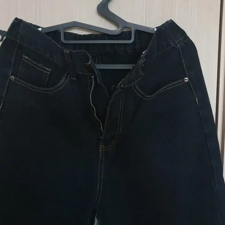 [BUNJANG] Black Denim Semi-Wide Pants (Size M) / (새상품) 블랙 데님 팬츠 M사이즈_여성 흑청 쎄미 와이드 바지