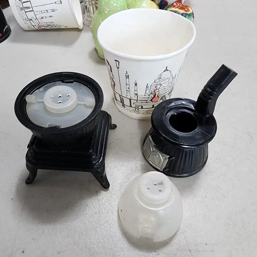 [BUNJANG] Vintage Plastic Spice Container / 미국서온 옛날 
