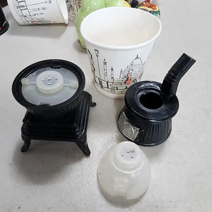 [BUNJANG] Vintage Plastic Spice Container / 미국서온 옛날 