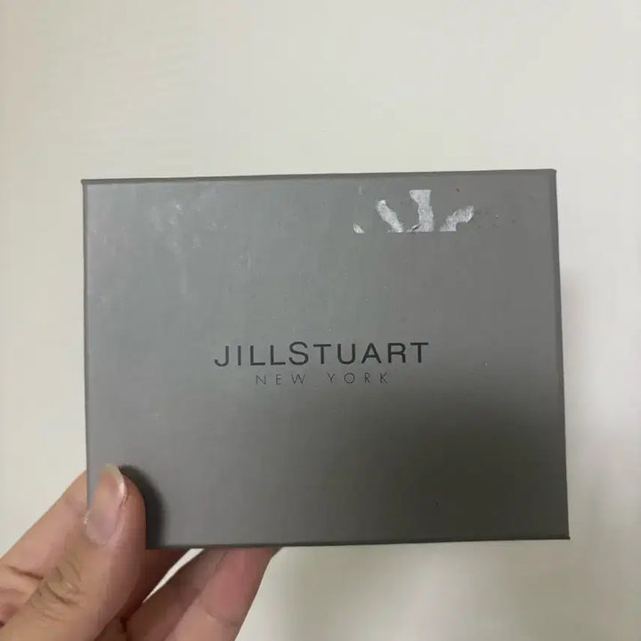 [BUNJANG] JILLSTUART Black Leather Logo Bifold Card Holder / 질스튜어트 블랙 가죽 로고 2단 카드지갑