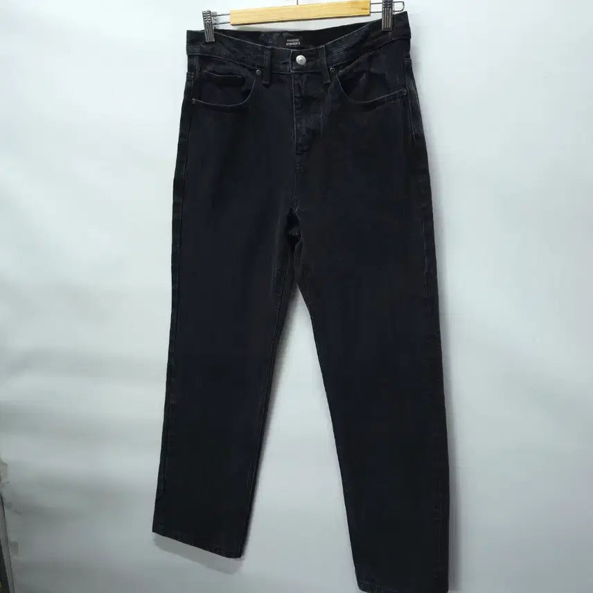 [BUNJANG] Musinsa Standard Semi Wide Black Jeans / 무신사 스탠다드 세미와이드 블랙진 (30~31)