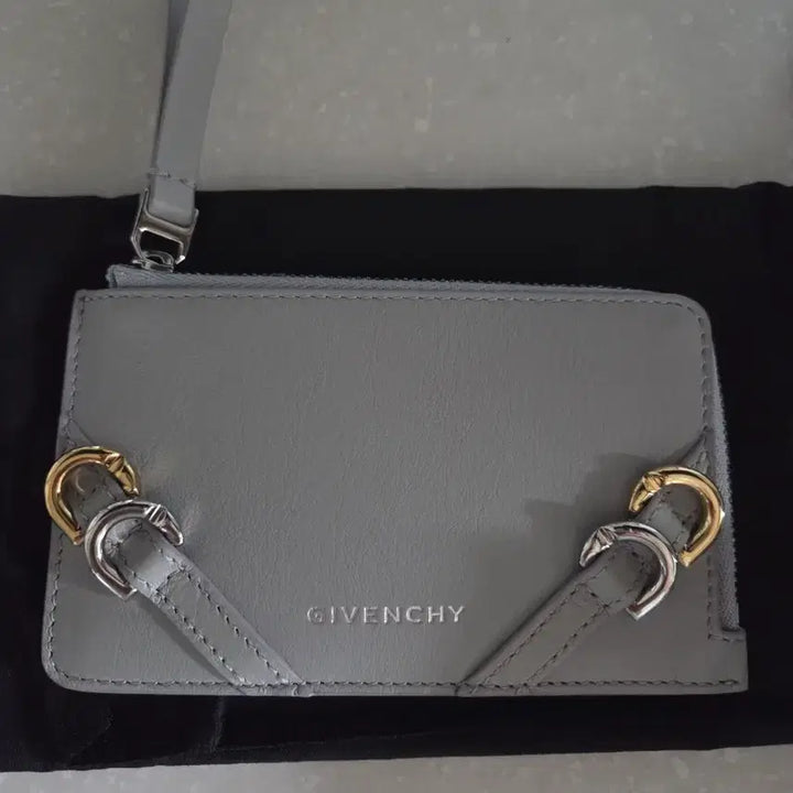 [BUNJANG] Givenchy Light Grey Cardholder and Coin Purse / 지방시 라이트 그레이 카드지갑 겸 동전지갑